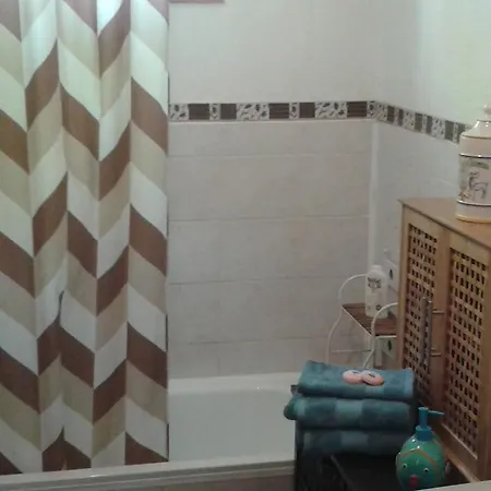 B&B Le Clos Des Cigales 카시스