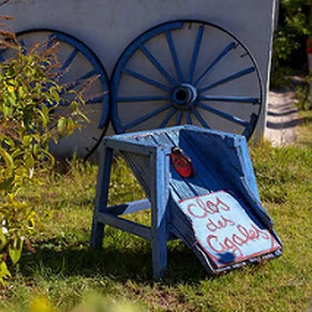 B&B Le Clos Des Cigales 카시스