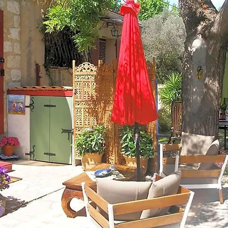Le Clos Des Cigales Bed & Breakfast Cassis