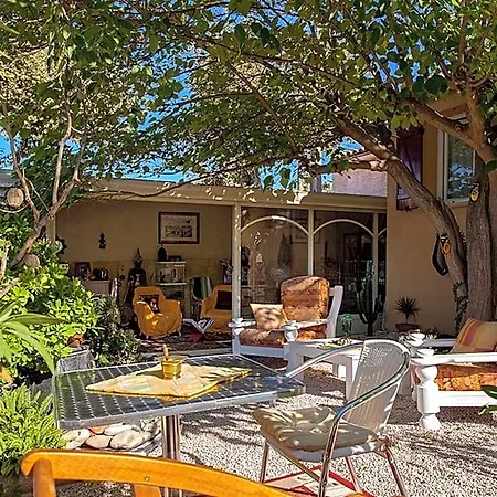 Le Clos Des Cigales Bed & Breakfast Cassis
