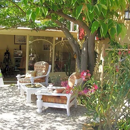 Le Clos Des Cigales 3*